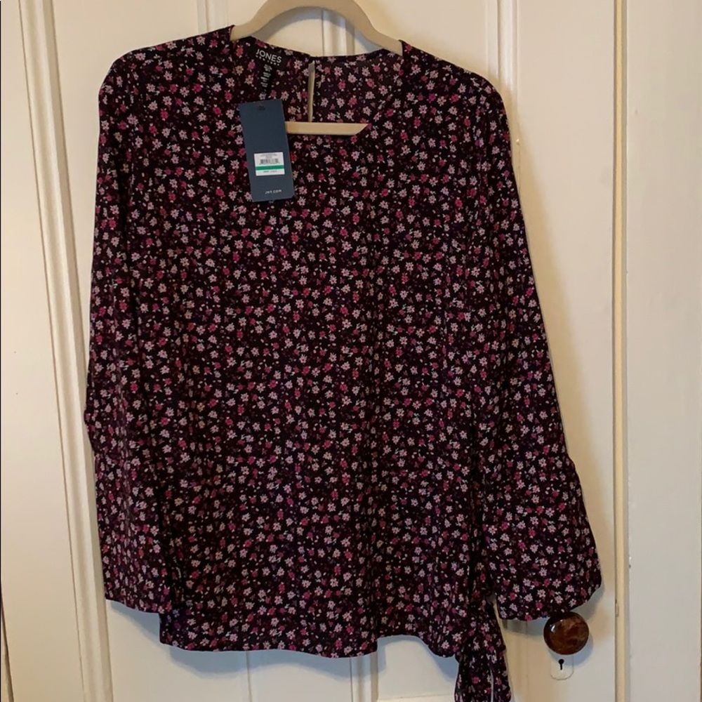 Jones New York long sleeve top